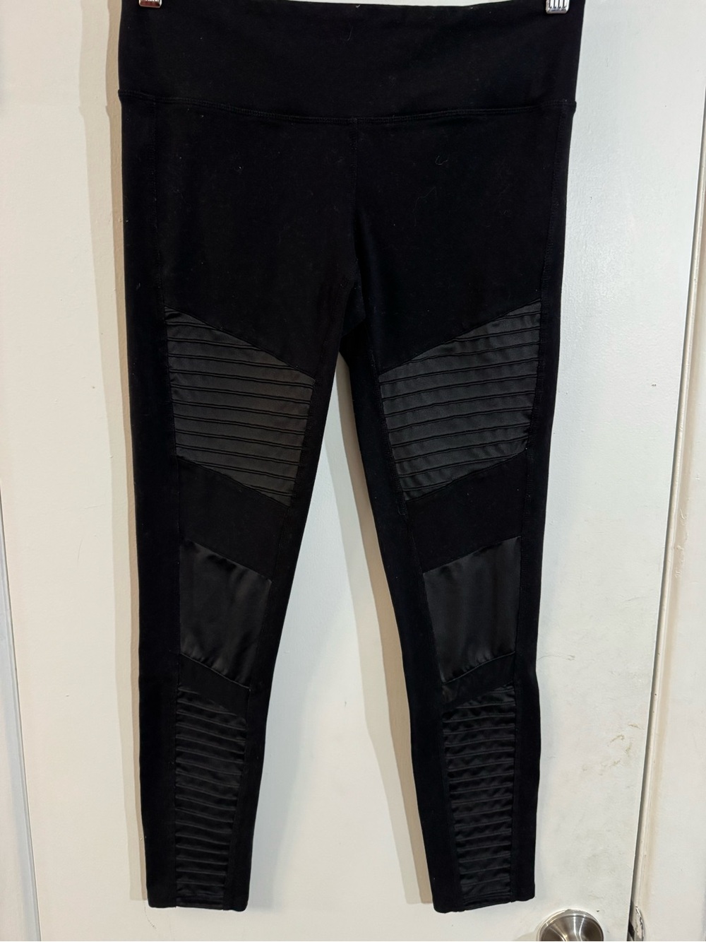 ALO Yoga Black Moto-Panel Kids Leggings